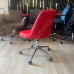 Ditha Kolsuz Çalışma Sandalyesi Kırmızı Deri - Krom