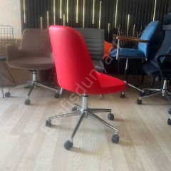 Ditha Kolsuz Çalışma Sandalyesi Kırmızı Deri - Krom