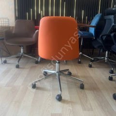 Ditha Kolsuz Çalışma Sandalyesi Turuncu Deri - Krom