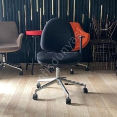 Cosmo Eko Sekreter Koltuğu