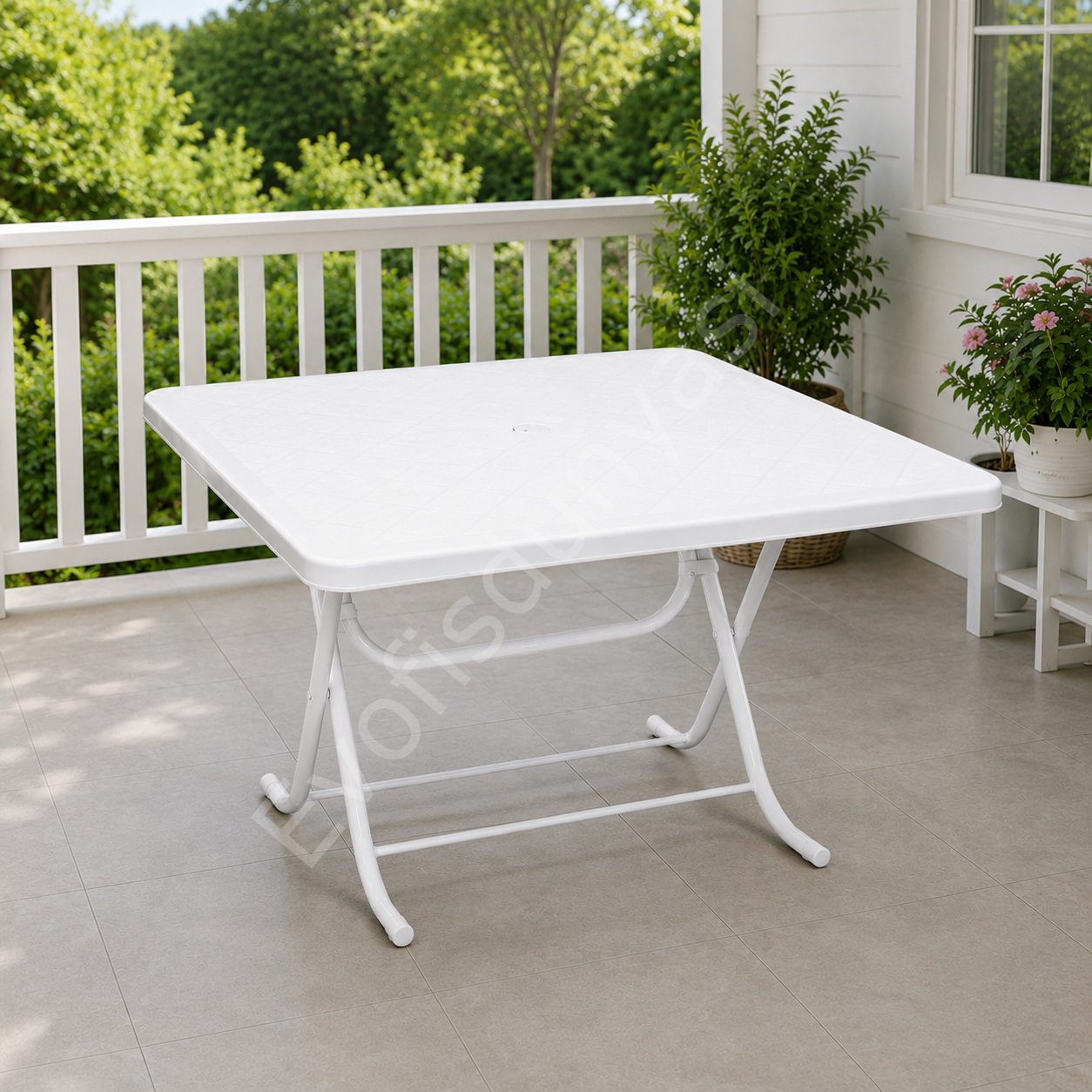 Fulmin 100X100 Katlanır PP Plastik Masa Beyaz