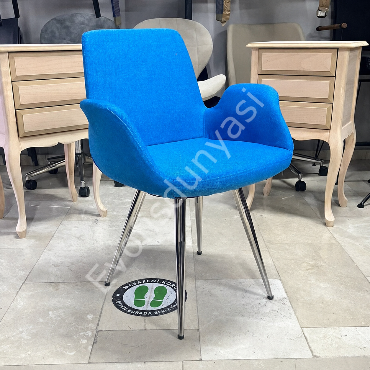 Begüm Metal Konik Ayak Cafe Sandalyesi Mavi